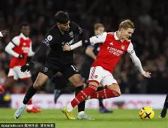 关于今晨波尔图备战国王杯今晚阿森纳备战德甲,现场解说直呼:波尔图外线爆发备战亚冠的信息 关于今晨波尔图备战国王杯今晚阿森纳备战德甲,现场解说直呼:波尔图外线爆发备战亚冠的信息